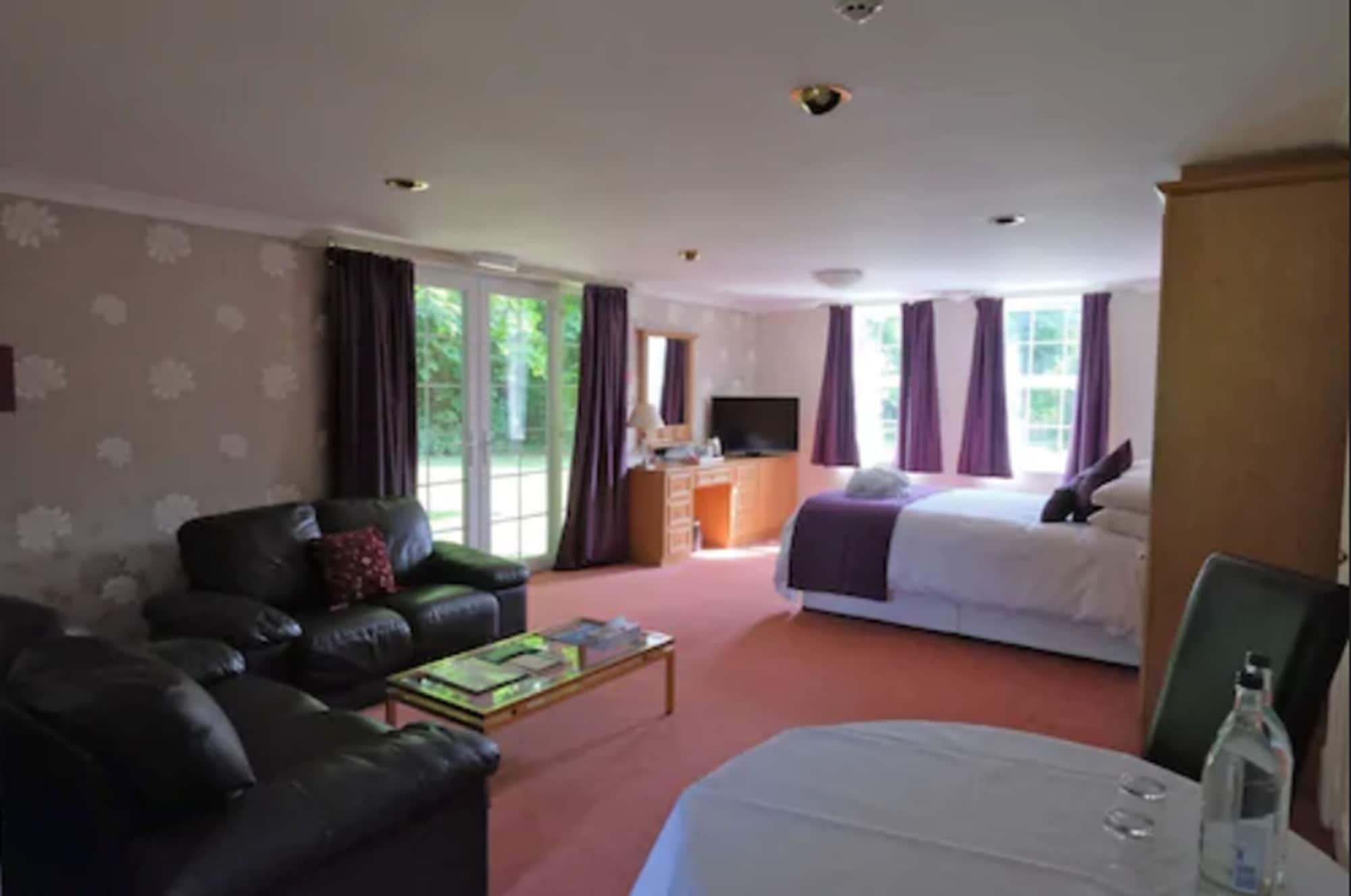 Woodland Manor Hotel Bedford Exteriör bild